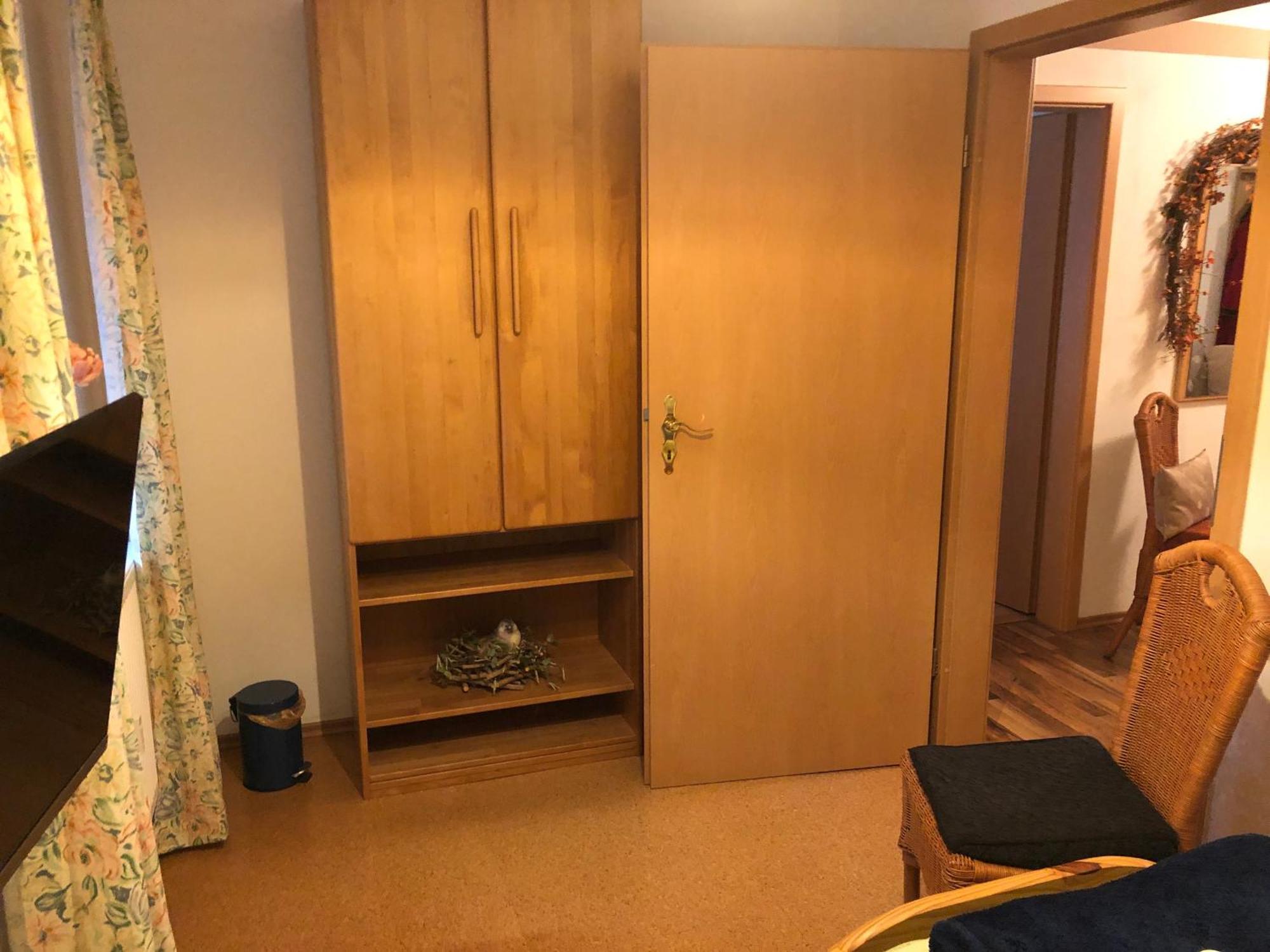 Schoene Ferienwohnung In Bahnhofsnaehe Fuer Urlaub, Studium Oder Arbeit Deggendorf Esterno foto